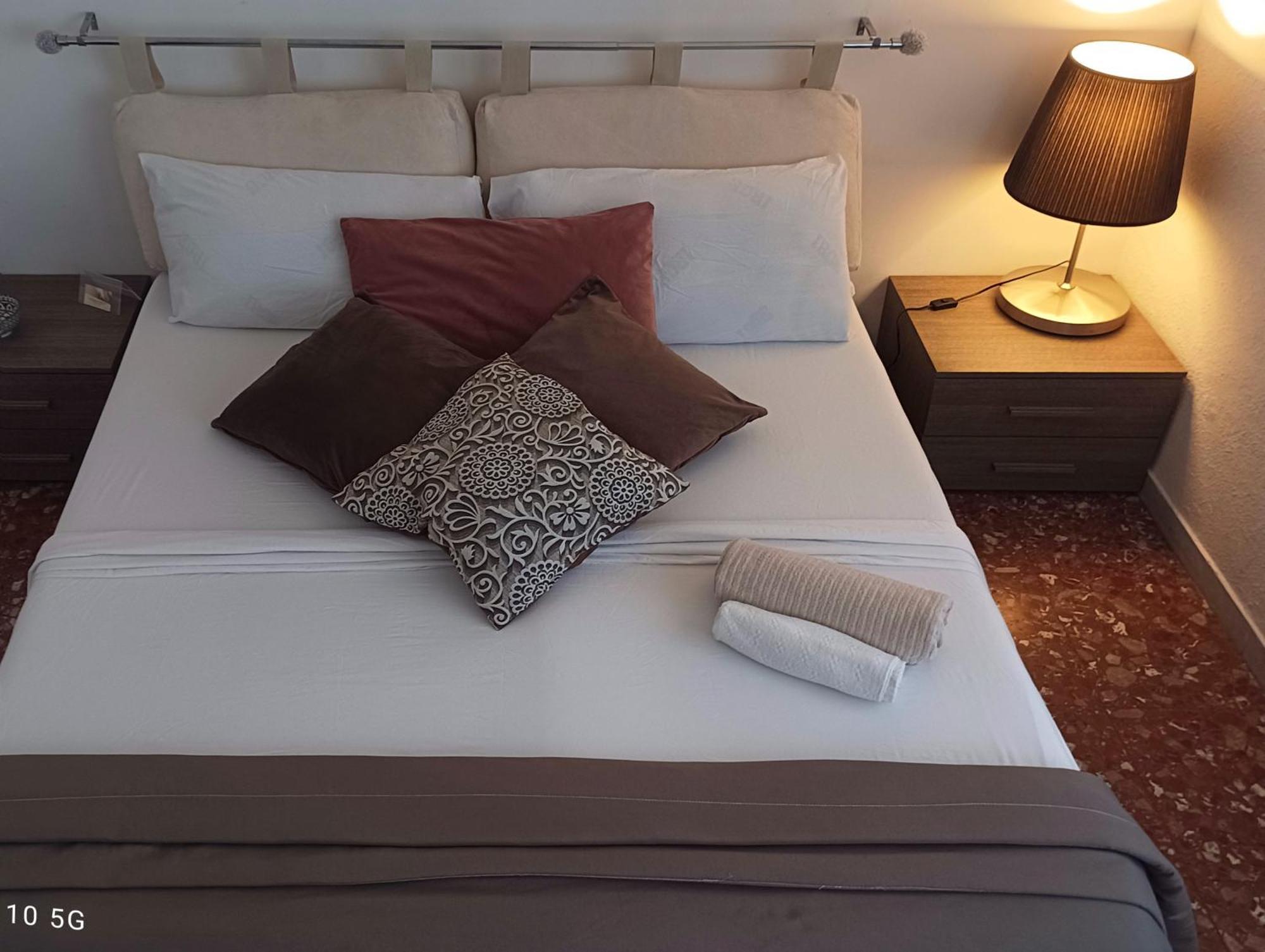"Vacanze Romane" Stazione Tiburtina, Appartamento Tre Camere Da Letto 5 Posti Letto מראה חיצוני תמונה